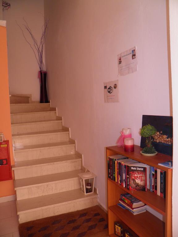 קלמאקי Galaxias Studios חדר תמונה